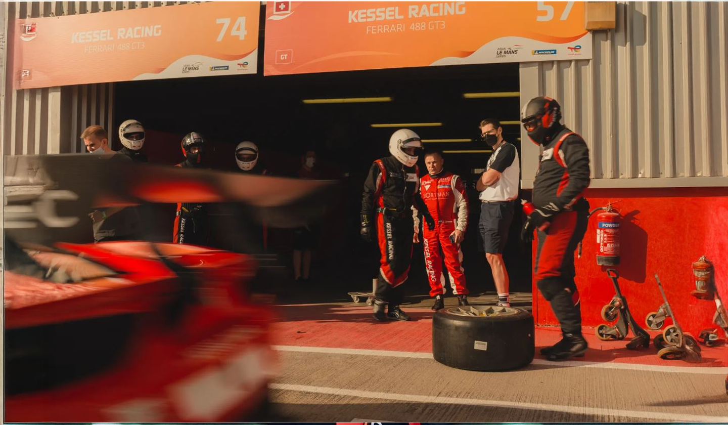 Pilota Ferrari polacco Roman Ziemian: Campione in Europa